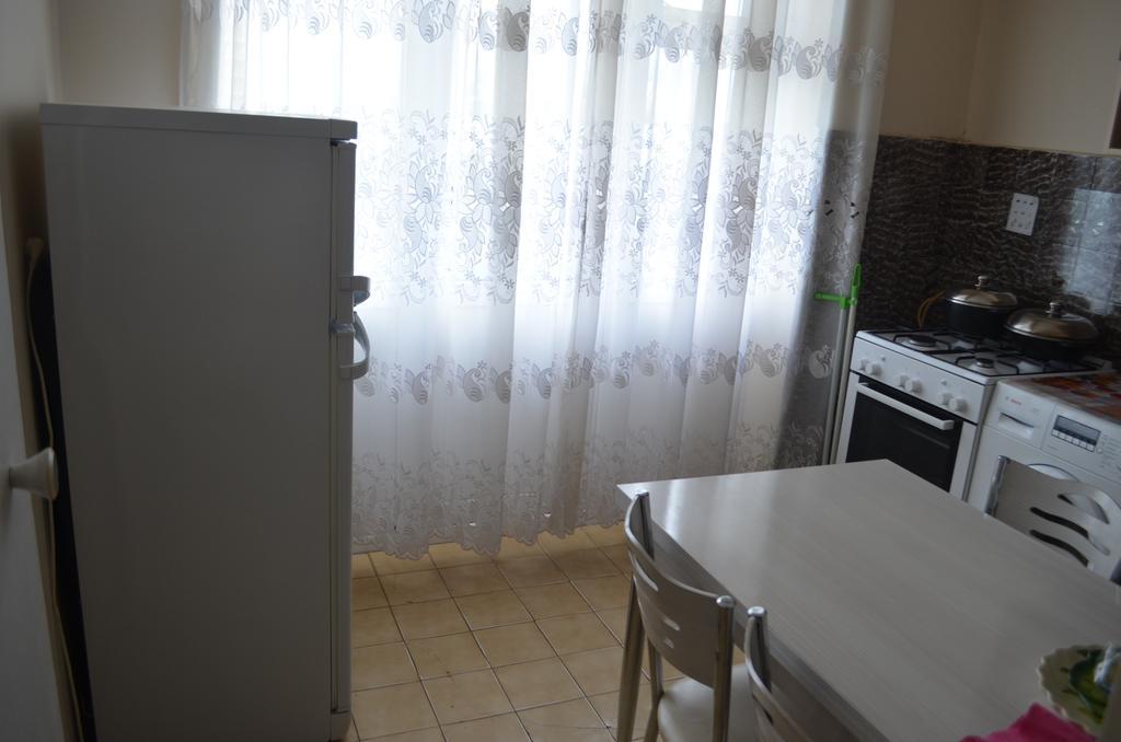 Apartment Khimshiashvili 9 Batumi Exterior photo